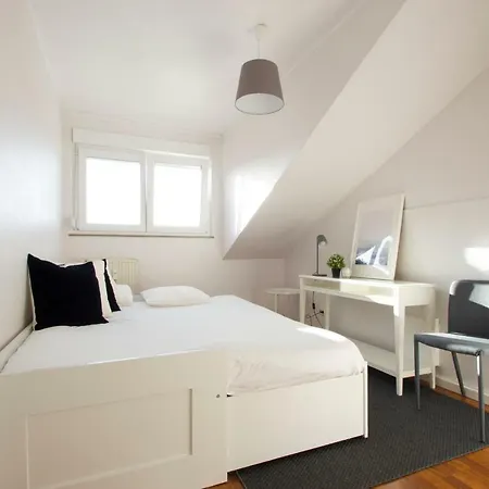 Capital Flat 70m2 Apartment *